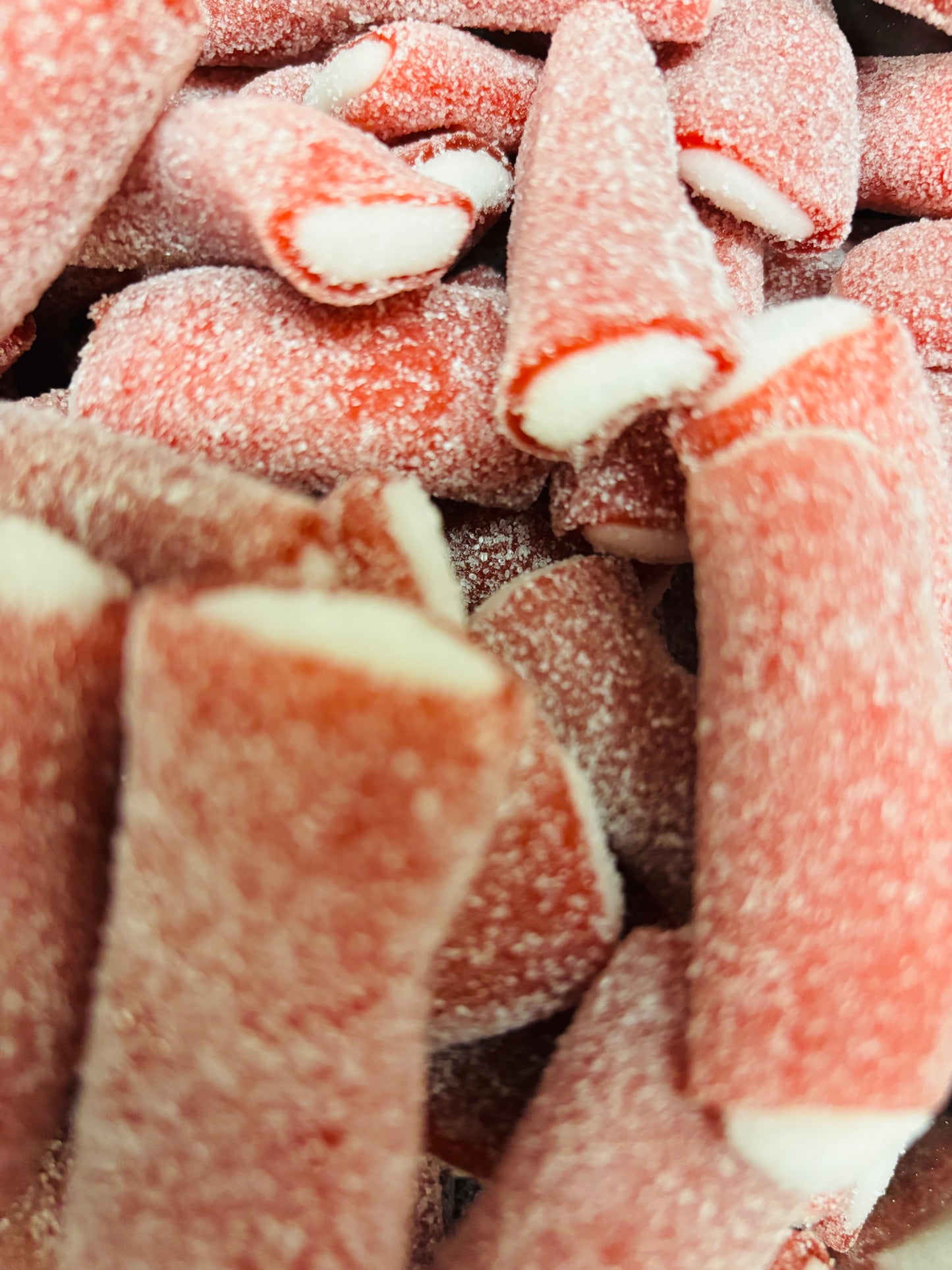 Fizzy Strawberry Rockets 400g