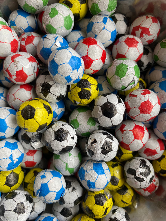 Milk Chocolate Footballs 300g