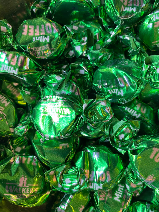 Walker Mint Toffees 300g
